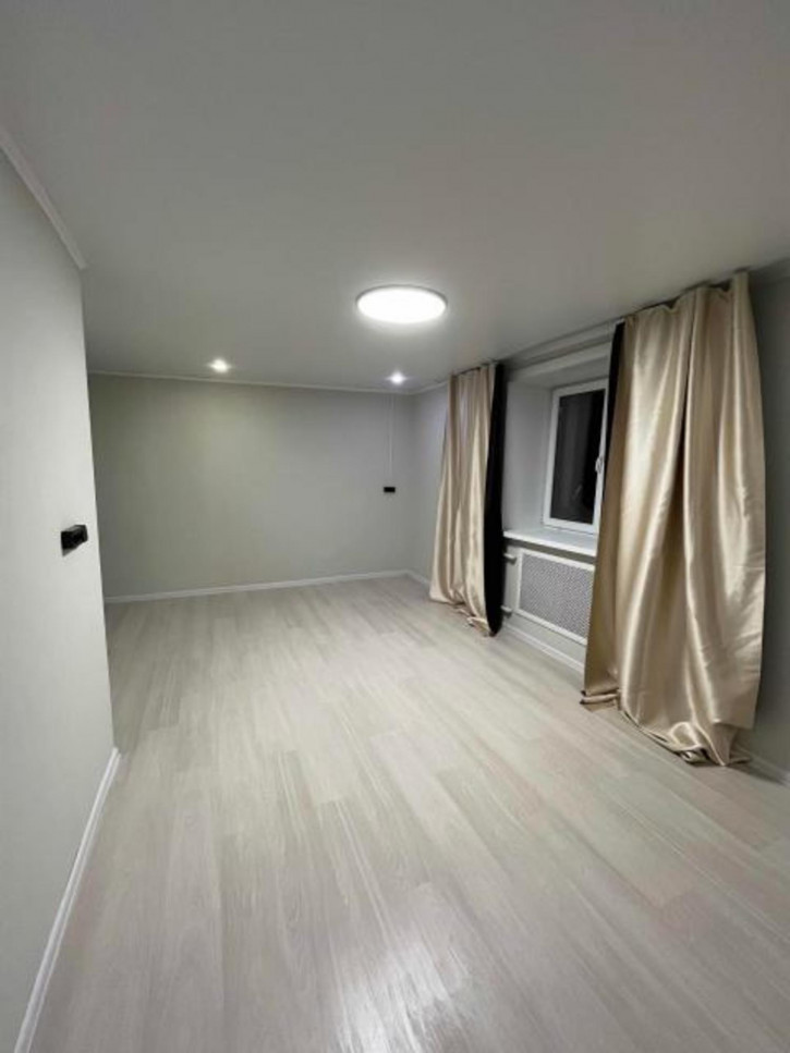 1-комн квартира Орджоникидзе, 5/1