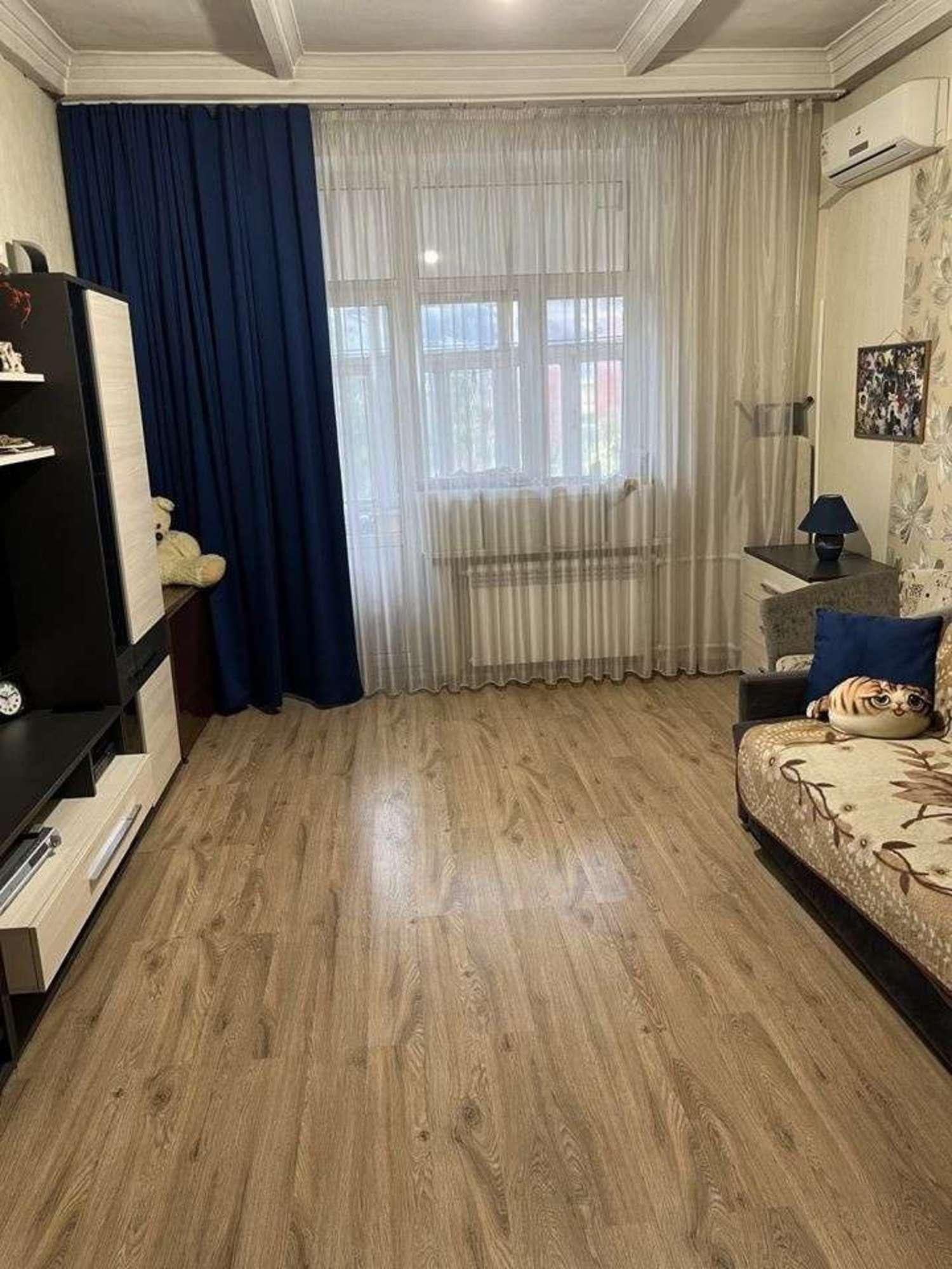 Сдать квартиру за 26 000 рублей на Александра Матросова улица, 9
