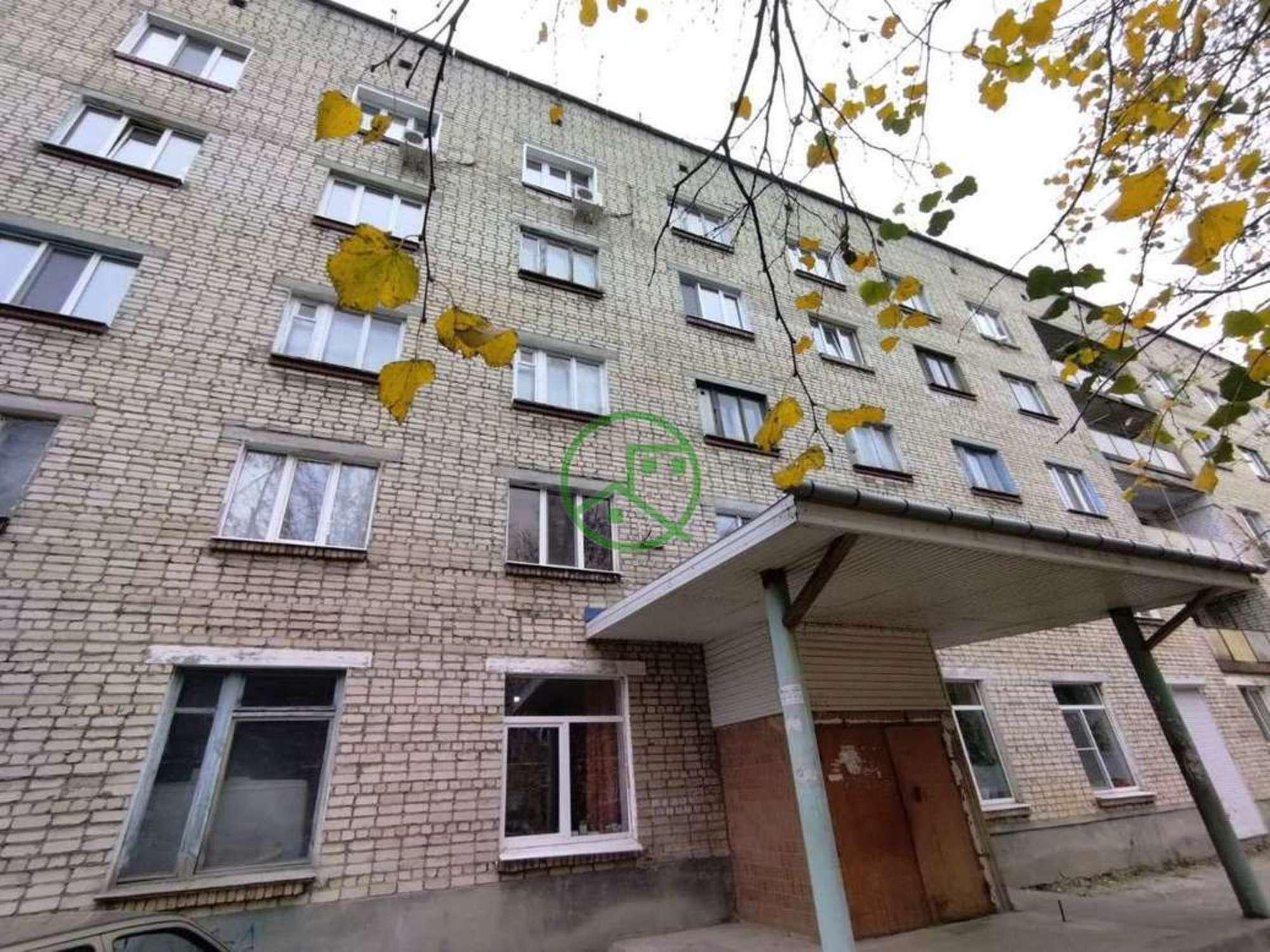 Купить комнату за 450 000 рублей на Декабристов улица, 440