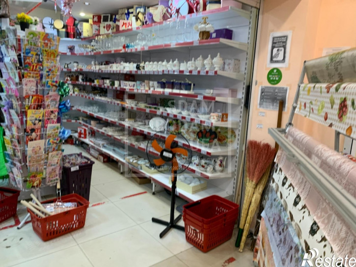 Торговое помещение Айская улица, д.75