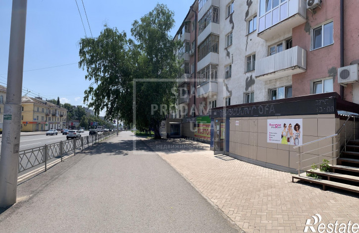 Торговое помещение Айская улица, д.75