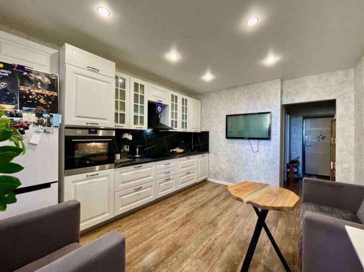 1-комн квартира Петра Алабина улица, 2