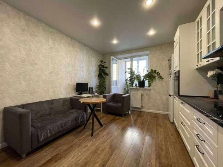 1-комн квартира Петра Алабина улица, 2