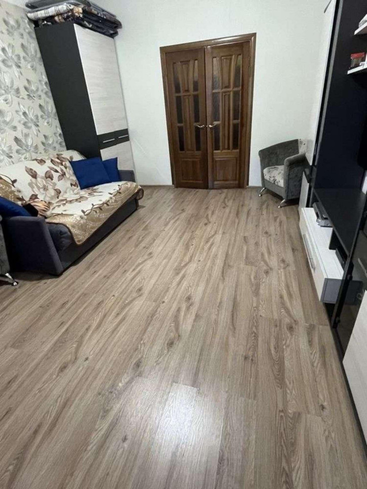 2-комн квартира Александра Матросова улица, 9