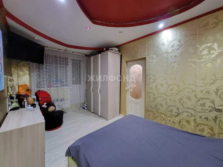 3-комн квартира Ветеранов улица, д.15 3-комн квартира Ветеранов улица, д.15