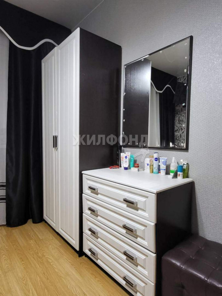 3-комн квартира Ветеранов улица, д.15 3-комн квартира Ветеранов улица, д.15