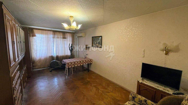 1-комн квартира Старых Большевиков улица, д.96 1-комн квартира Старых Большевиков улица, д.96