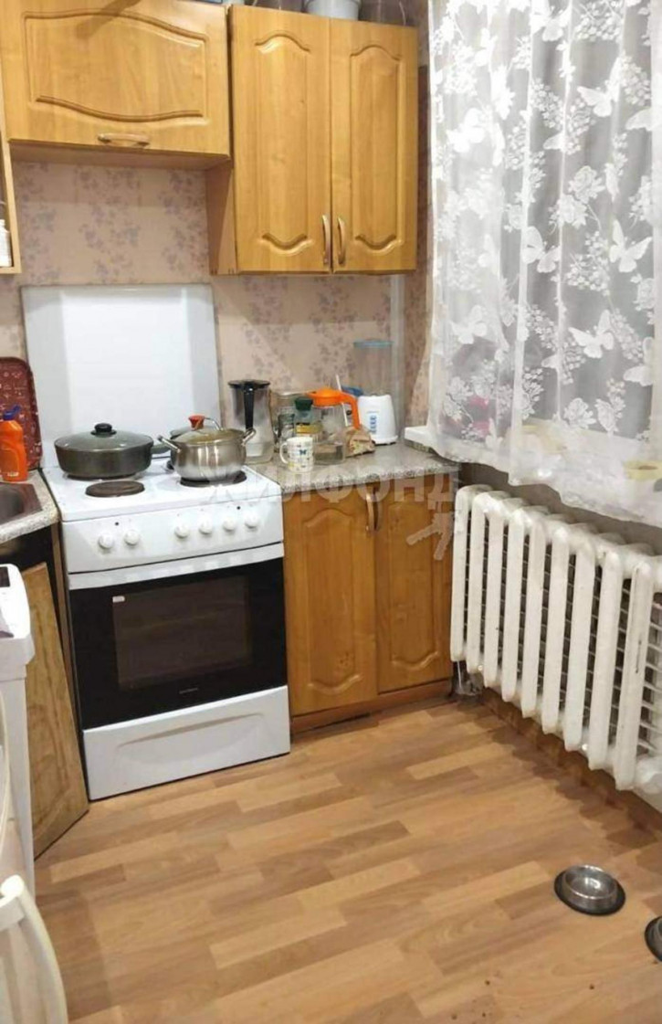 3-комн квартира 13-й микрорайон, д.25 3-комн квартира 13-й микрорайон, д.25
