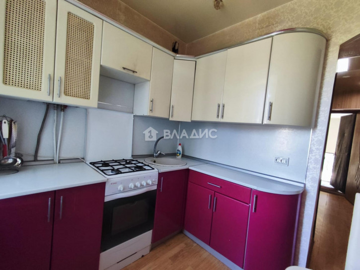 2-комн квартира улица Верхняя Дуброва