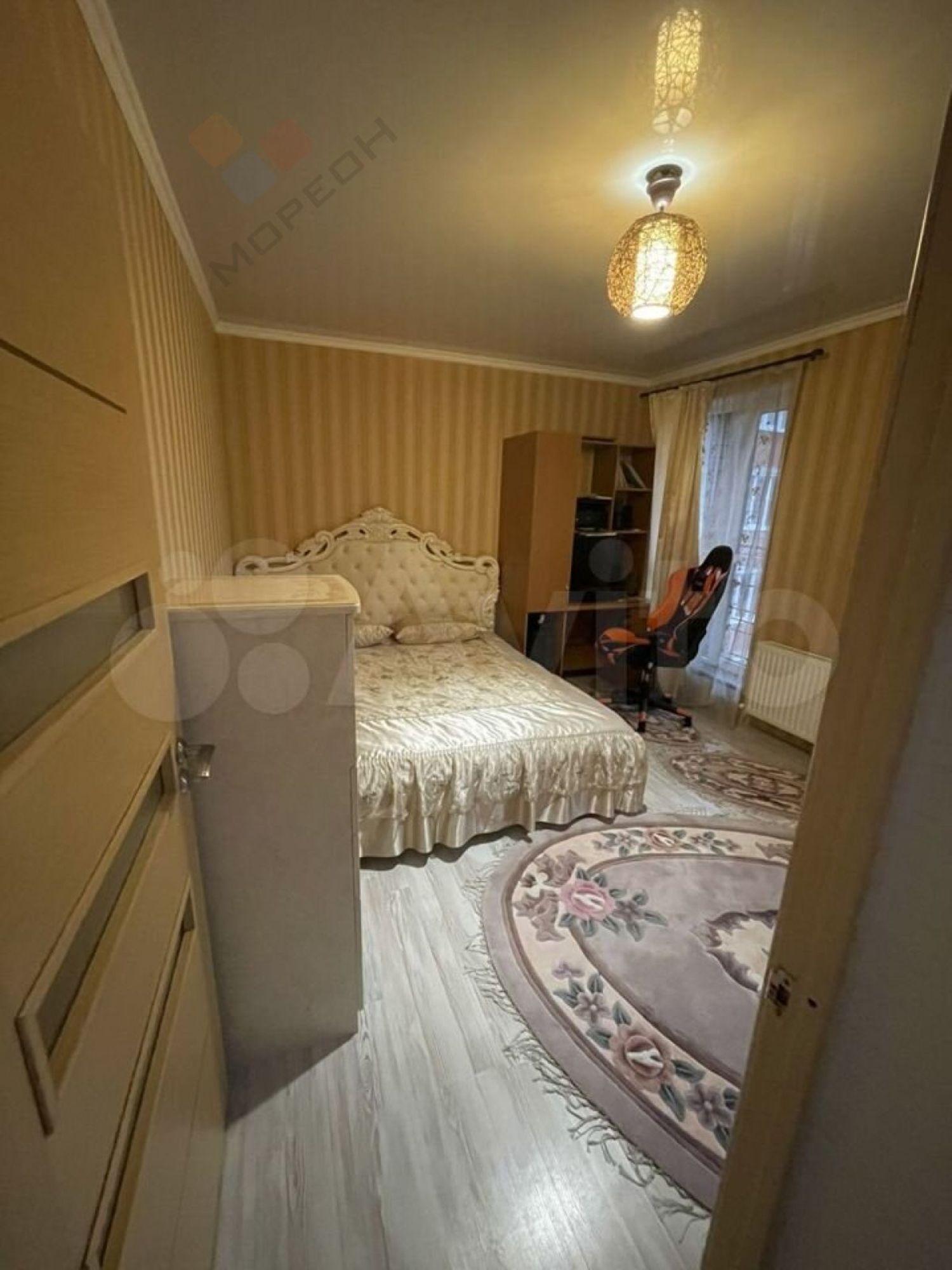 Купить квартиру за 8 000 000 рублей на Шаляпина ул, 33/1