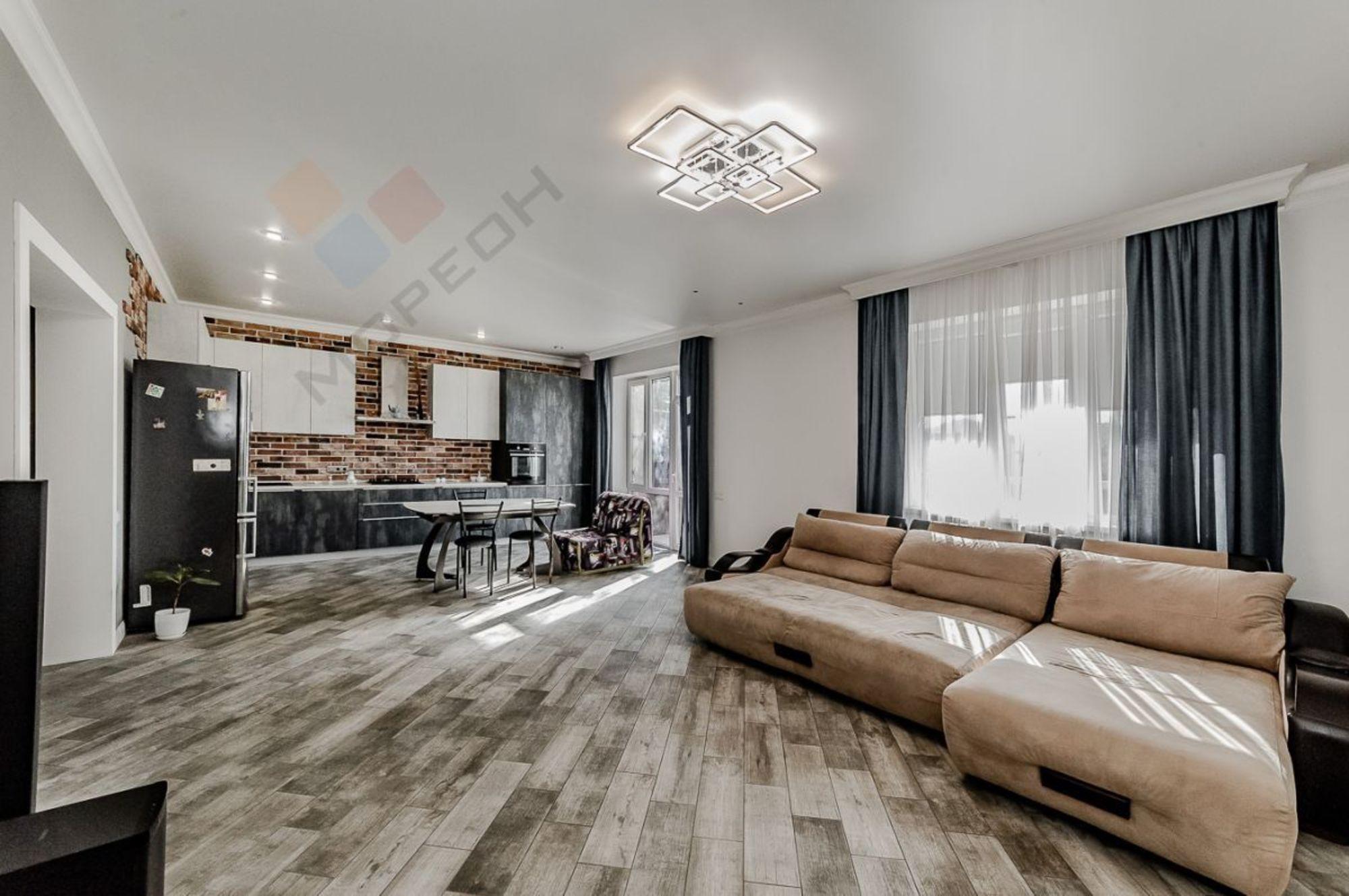 Купить дачу, дом, коттедж за 19 500 000 рублей на Полевая ул, 44/1 Купить дачу, дом, коттедж за 19 500 000 рублей на Полевая ул, 44/1