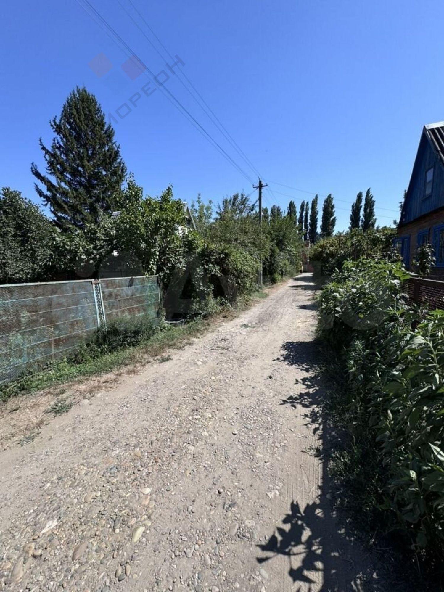 Купить дачу, дом, коттедж за 2 300 000 рублей на Алычёвая ул, 41