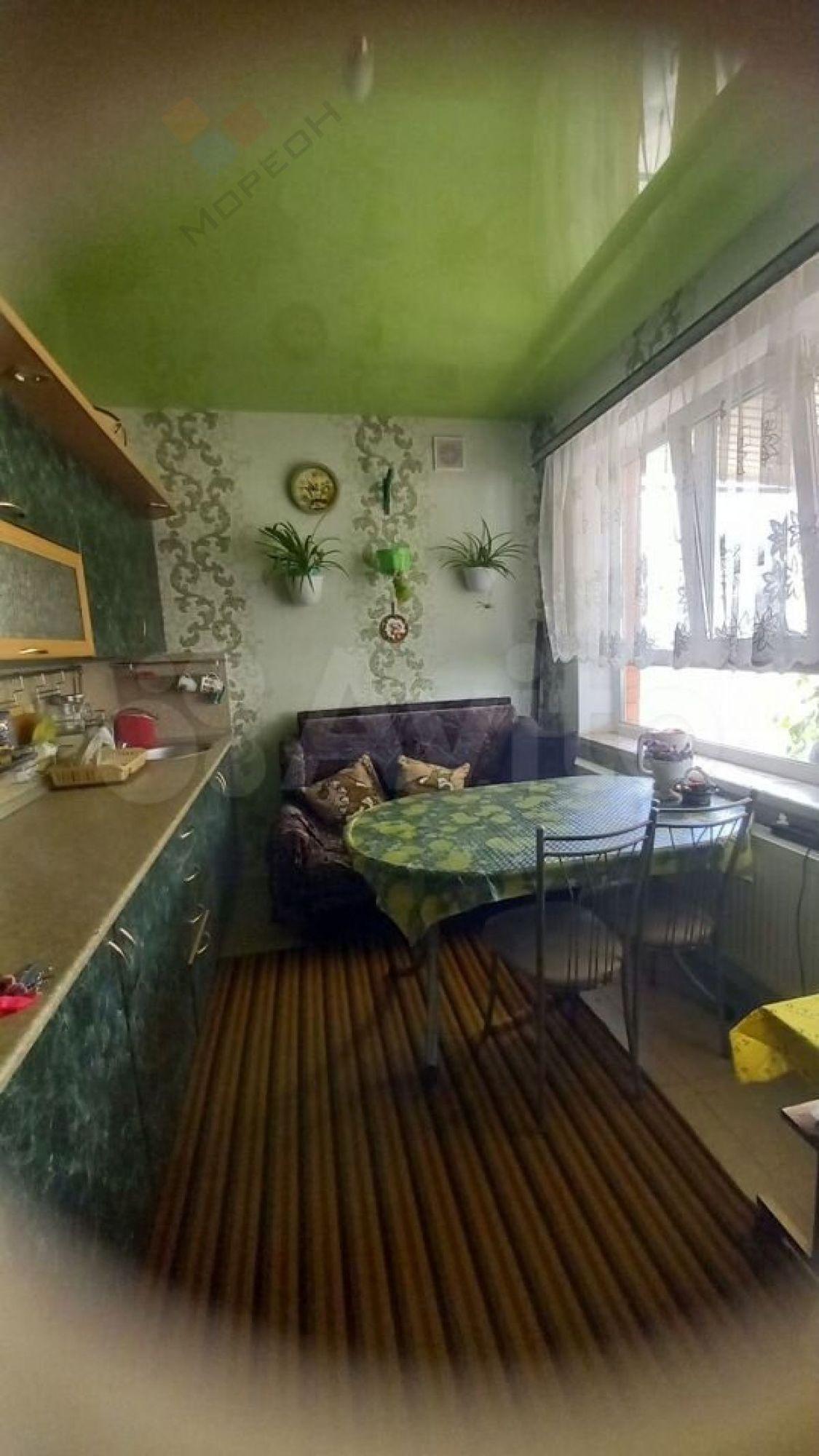 Купить дачу, дом, коттедж за 13 500 000 рублей на Мичурина ул, 107/А