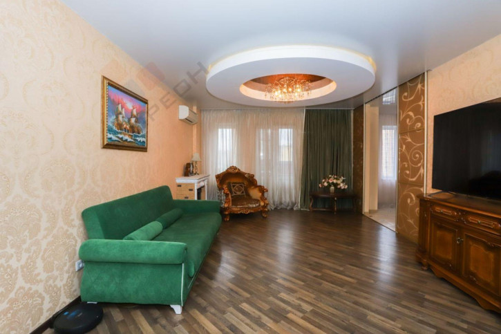 4-комн квартира Гаражная ул, 67