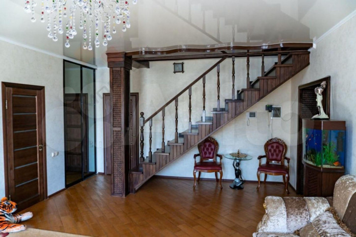 5-комн квартира Кавказская ул, 142 5-комн квартира Кавказская ул, 142