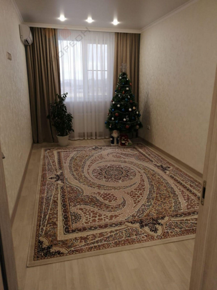 2-комн квартира Береговая, 1к8