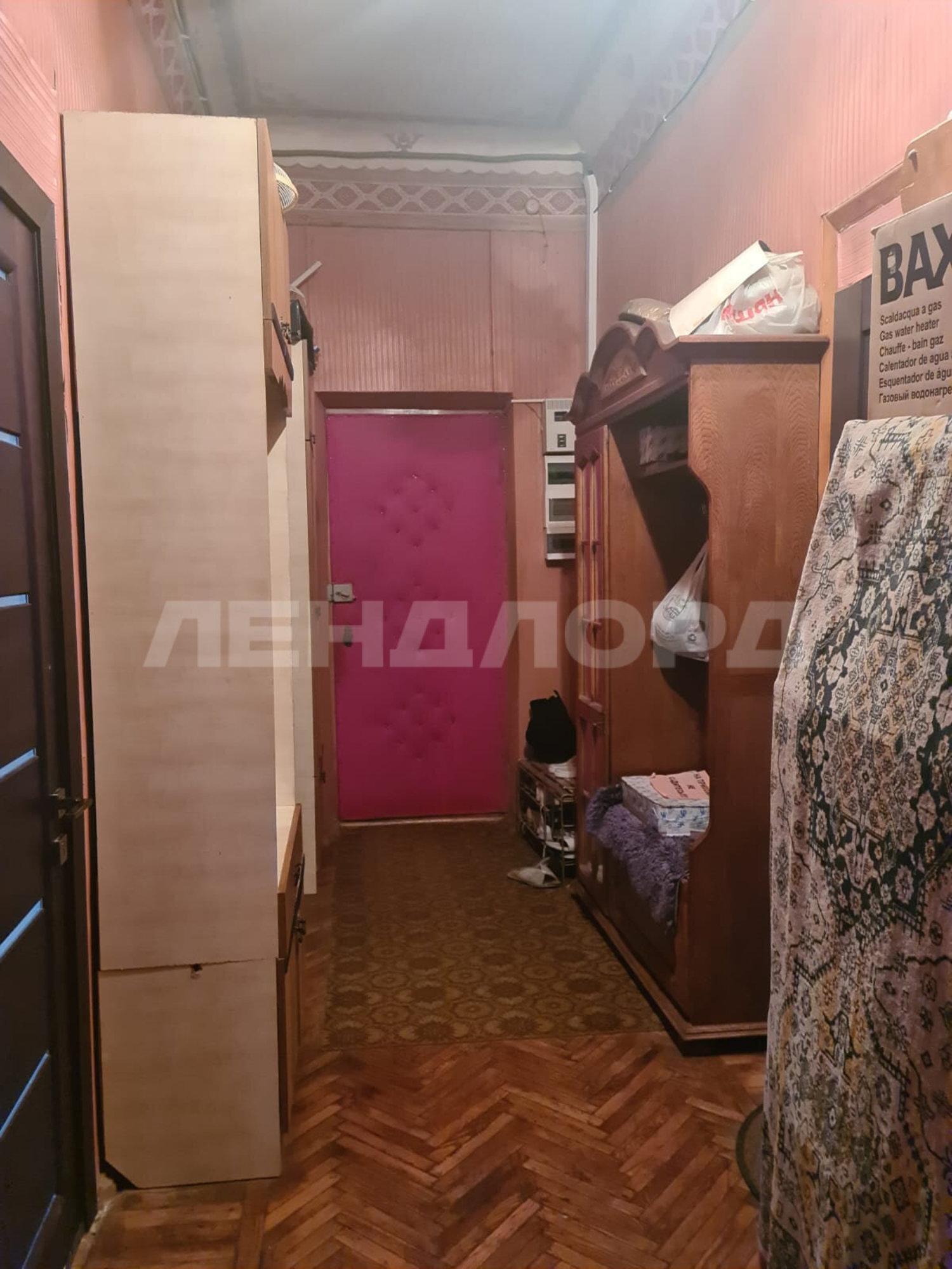 Купить комнату за 2 400 000 рублей на улица Максима Горького, 34/72