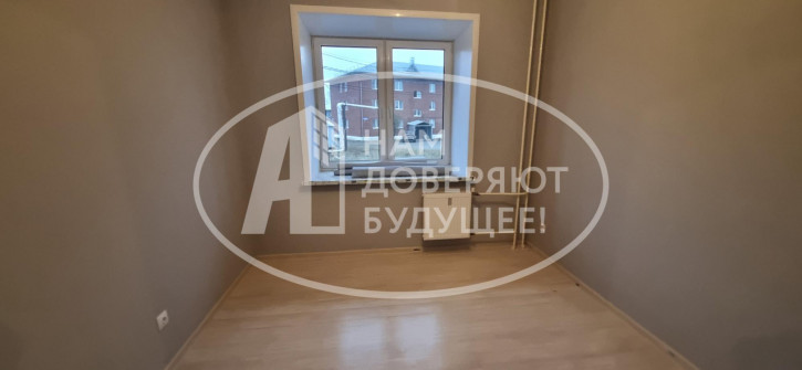 3-комн квартира улица Францева, 15