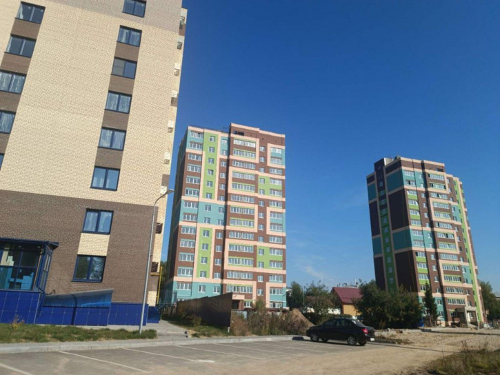 2-комн квартира в новом доме Парижской Коммуны ул, 55