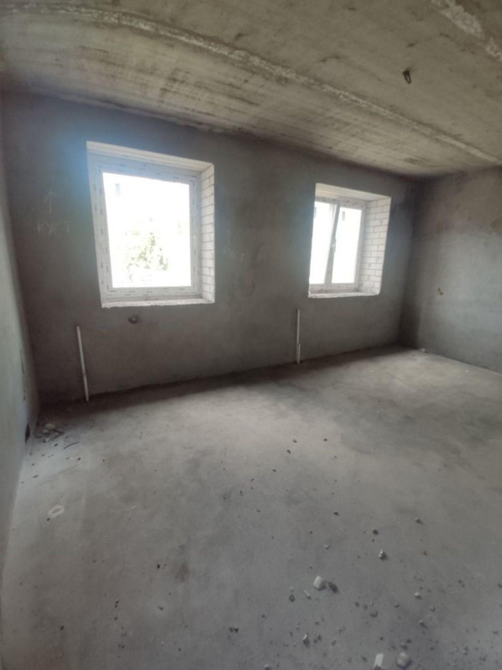 2-комн квартира в новом доме Парижской Коммуны ул, 55