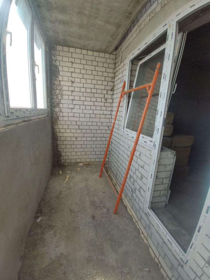 3-комн квартира в новом доме Парижской Коммуны ул, 55