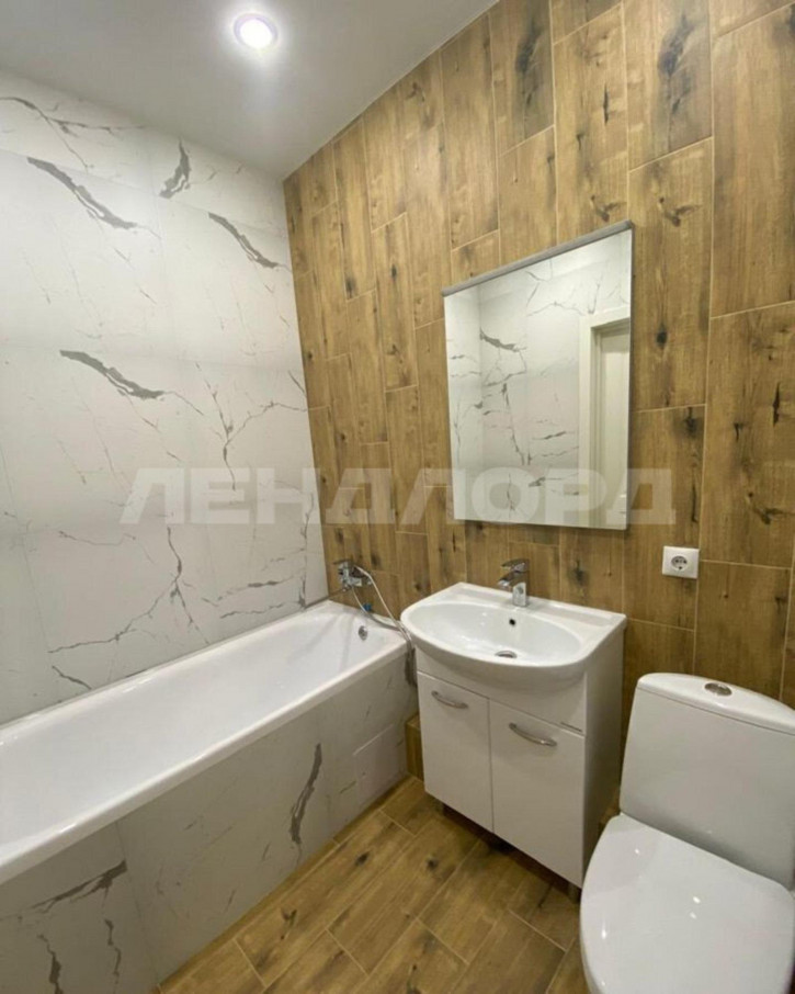 2-комн квартира Горсоветская улица, 49с1