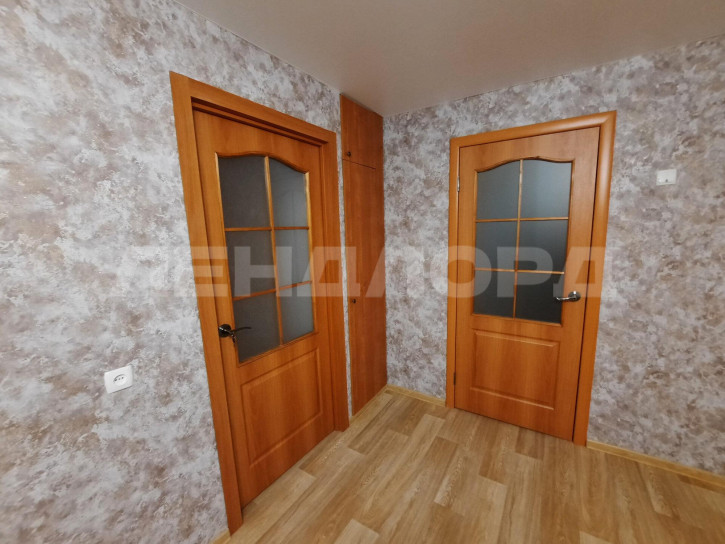 3-комн квартира улица Дубовского, 46