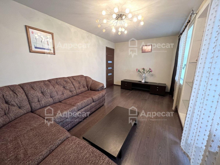 2-комн квартира Улица им. Батова,  д.5