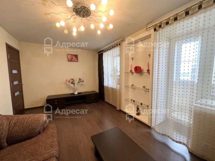 2-комн квартира Улица им. Батова,  д.5