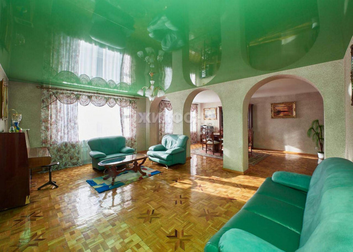 5-комн квартира Сибиряков-Гвардейцев улица, д.23/1 5-комн квартира Сибиряков-Гвардейцев улица, д.23/1