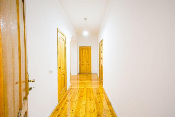 2-комн квартира Клиническая ул, 11А