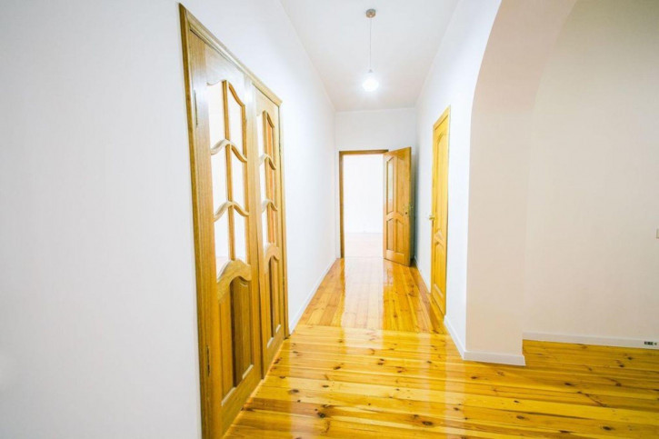 2-комн квартира Клиническая ул, 11А