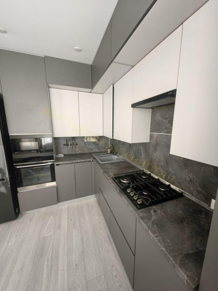 2-комн квартира Летчика Пирожкова ул, 5