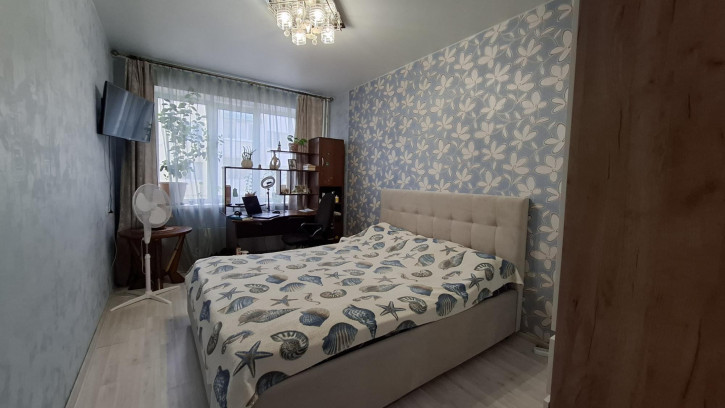 3-комн квартира Хрустальная ул., 55г