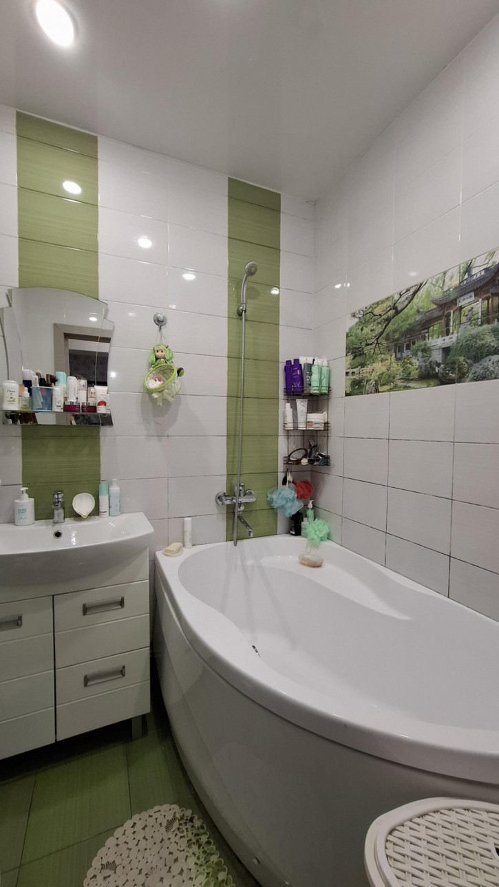 3-комн квартира Хрустальная ул., 55г