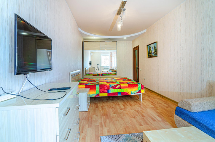 2-комн квартира Терская улица, 79