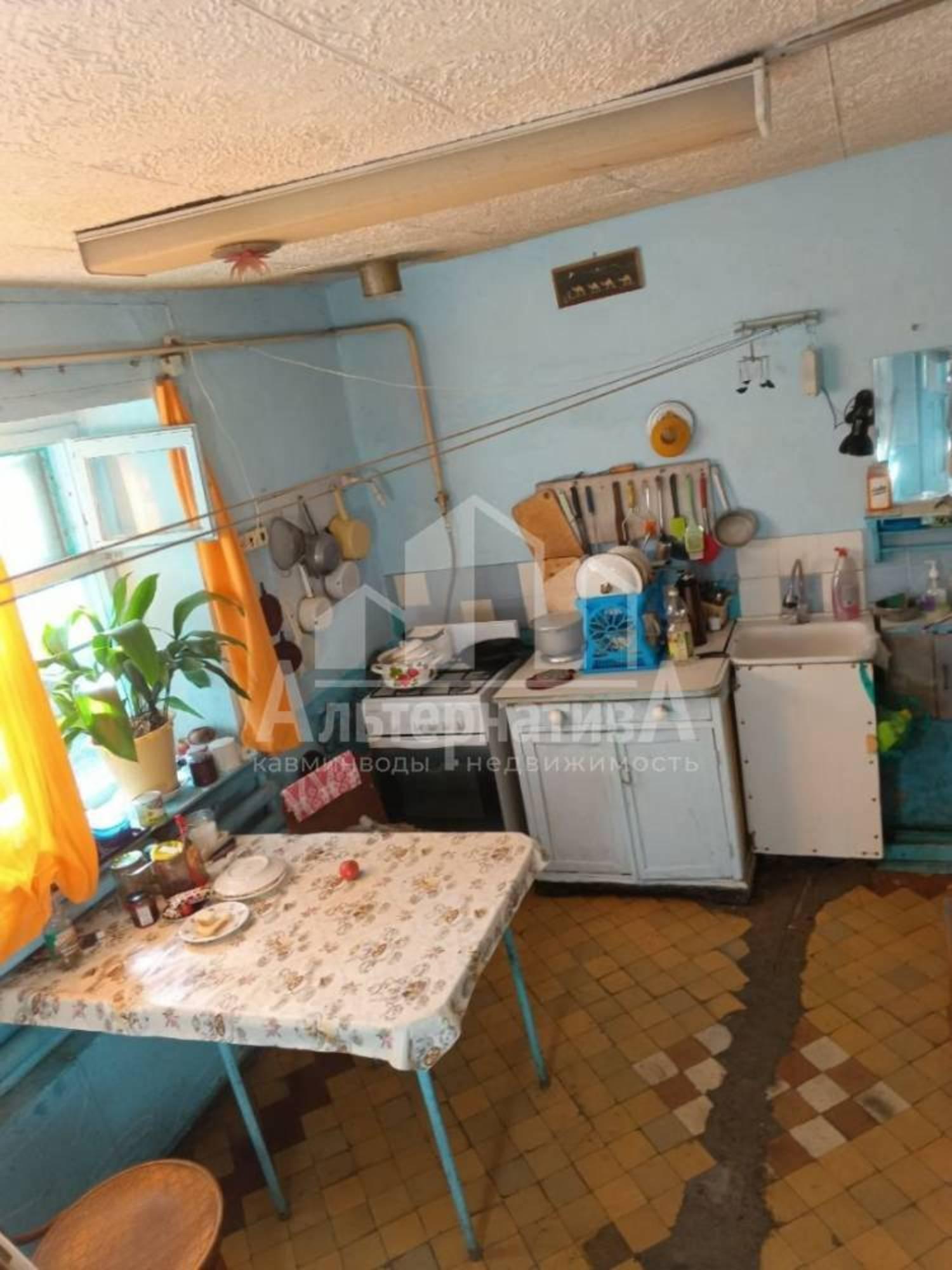 Купить дачу, дом, коттедж за 12 000 000 рублей на Школьная ул.