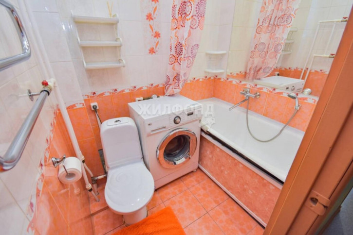 1-комн квартира Челюскинцев, 22