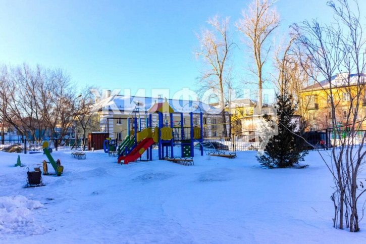 4-комн квартира Урманова, 7