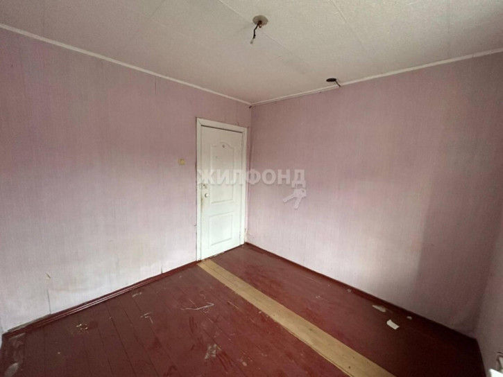 4-комн квартира Объединения, 22