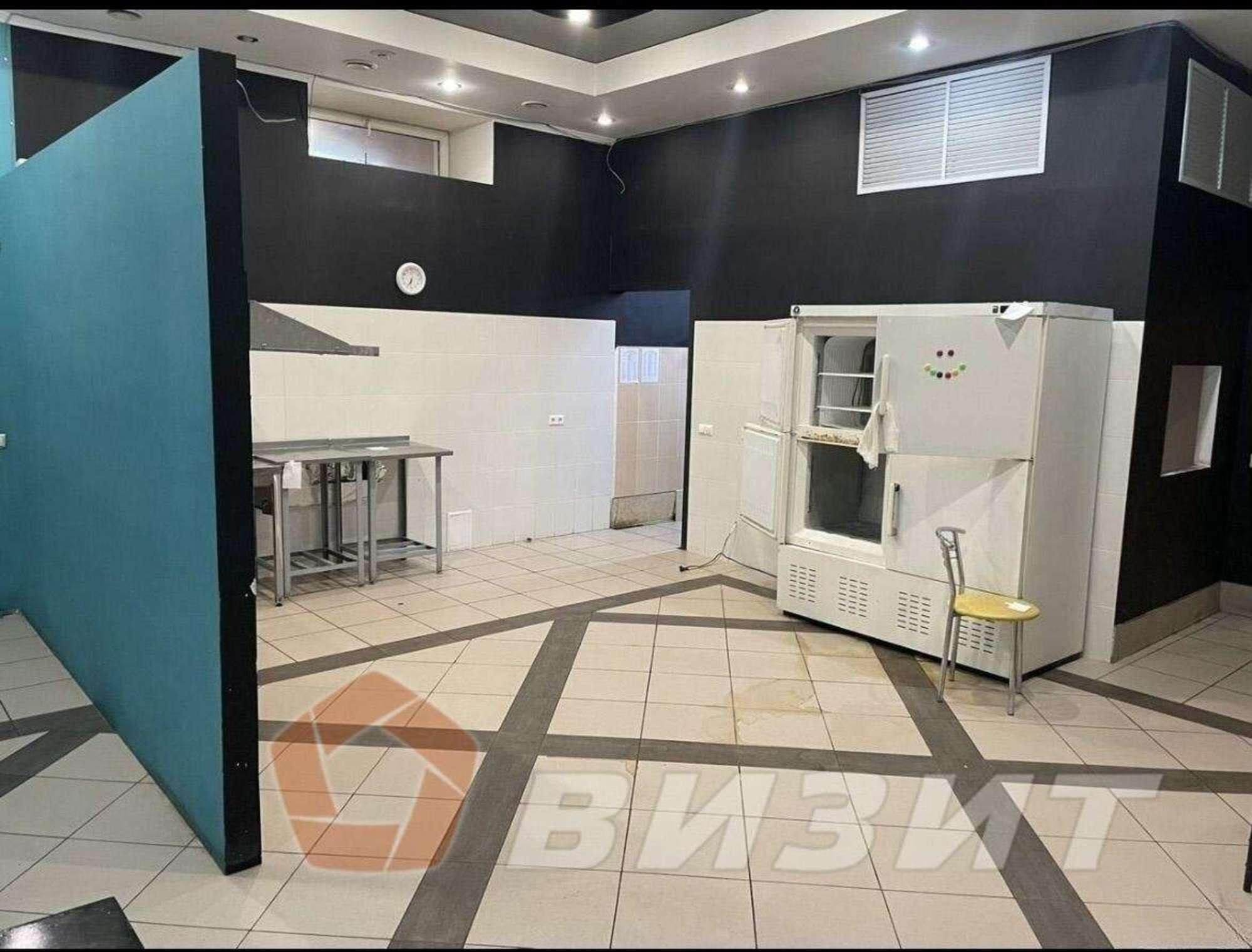 Купить торговое помещение за 6 500 000 рублей на Карла Маркса проспект, 192