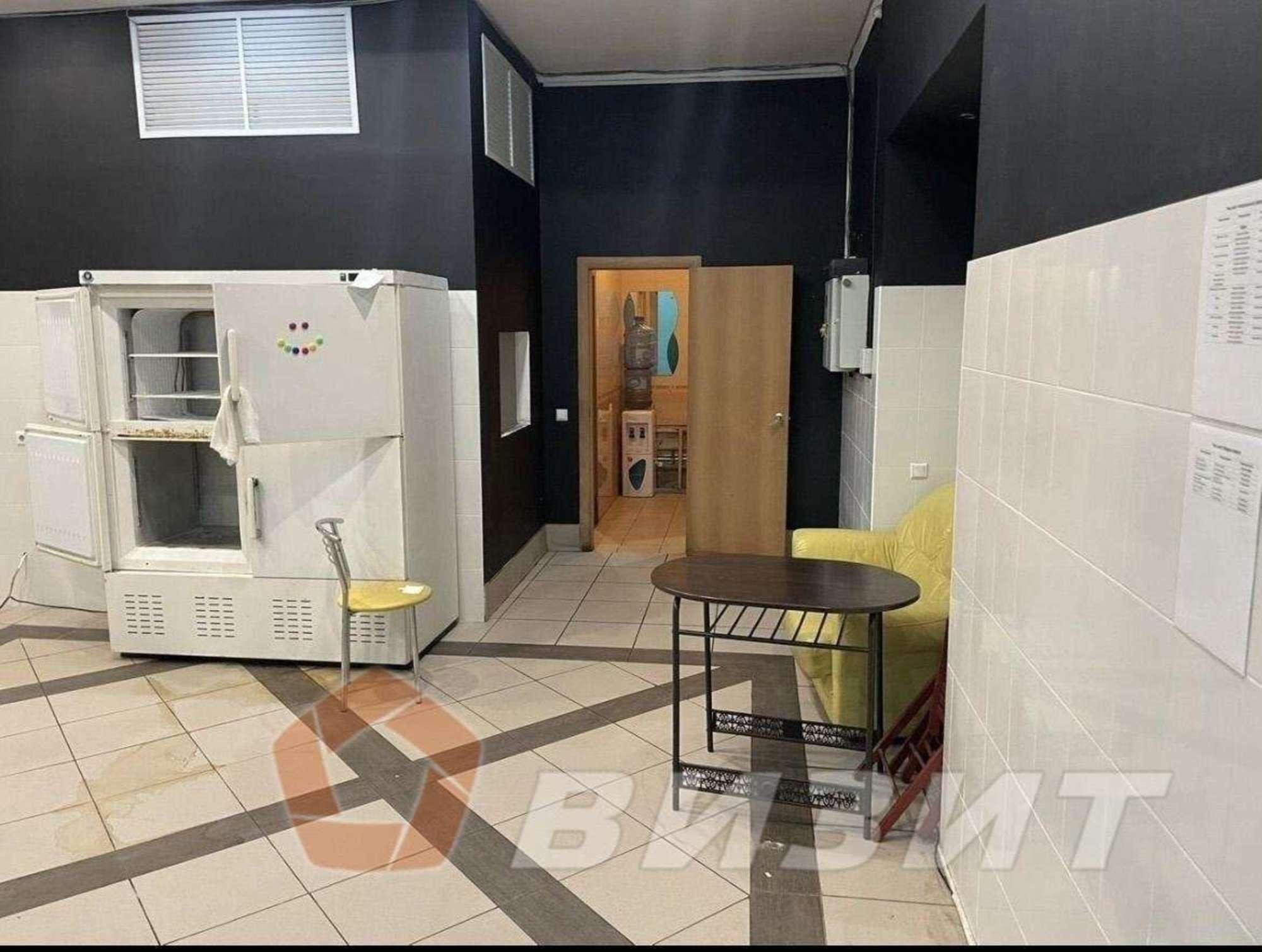 Купить торговое помещение за 6 500 000 рублей на Карла Маркса проспект, 192