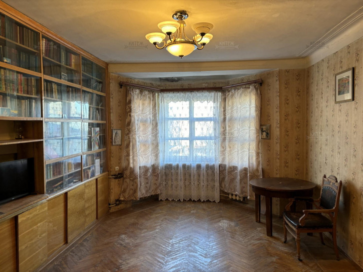 3-комн квартира Первомайская улица