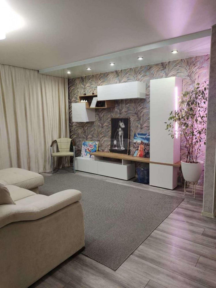 2-комн квартира 1-й квартал, 33 2-комн квартира 1-й квартал, 33