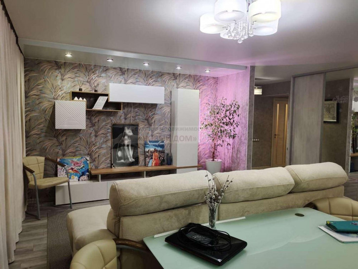 2-комн квартира 1-й квартал, 33 2-комн квартира 1-й квартал, 33