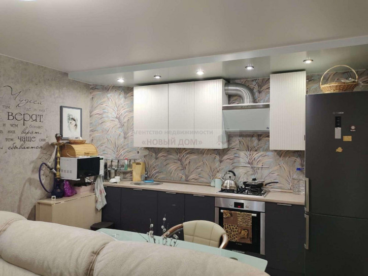 2-комн квартира 1-й квартал, 33 2-комн квартира 1-й квартал, 33