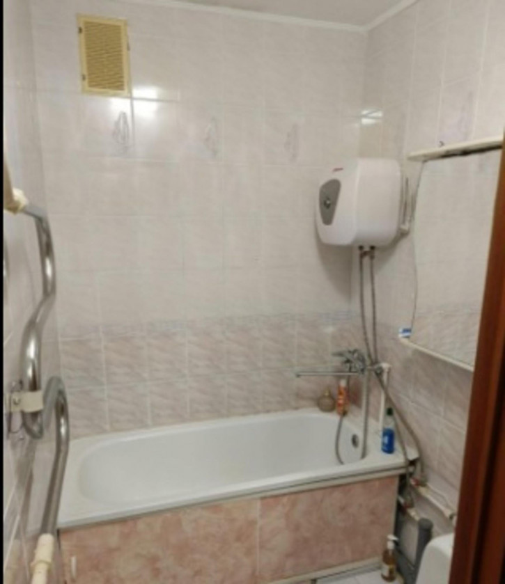 2-комн квартира Кирова проспект, 345 2-комн квартира Кирова проспект, 345
