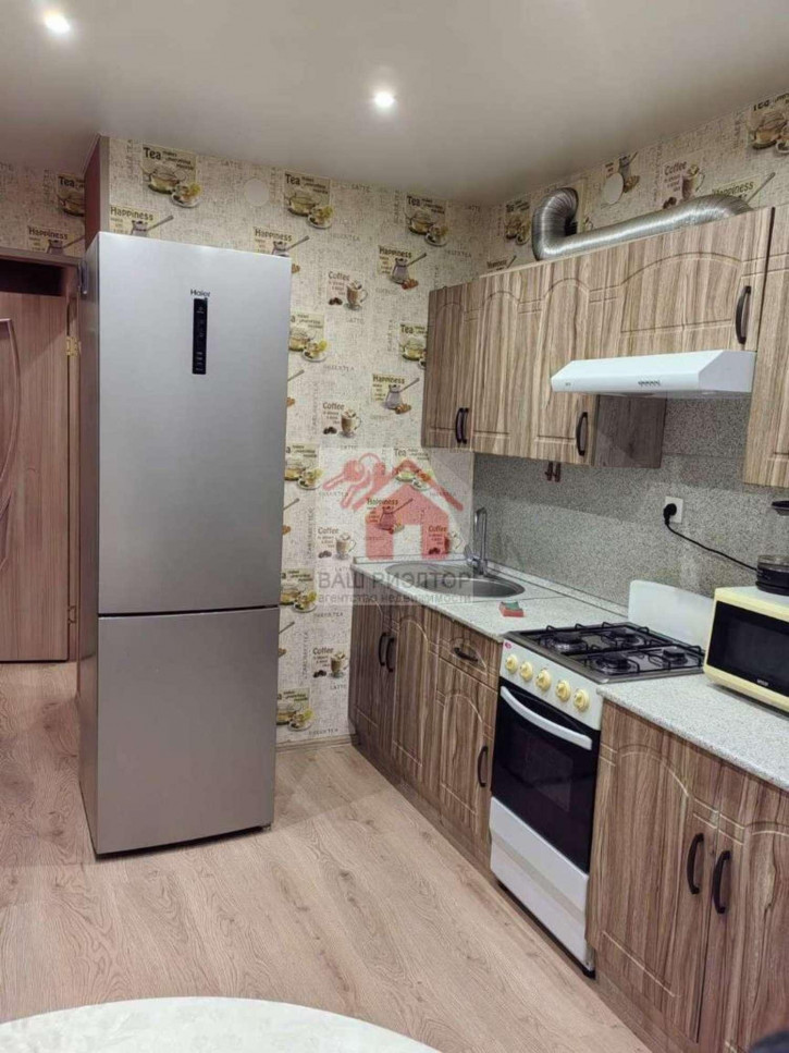 2-комн квартира Ивана Финютина бульвар, 78