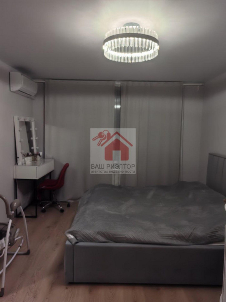 2-комн квартира Ивана Финютина бульвар, 78