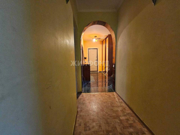 4-комн квартира Сибирская улица, д.15